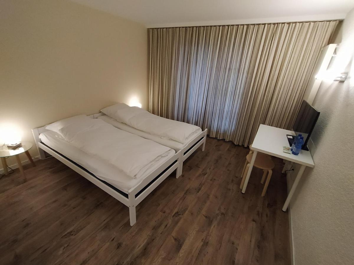 Motelina Wattwil Camera foto